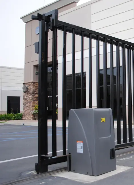 manisa yana kayar kapı